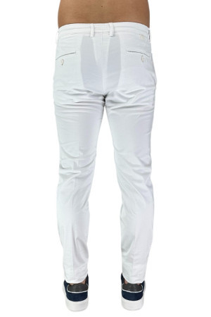 Luca Bertelli pantalone chino in cotone stretch p1600skin [5cf51981]